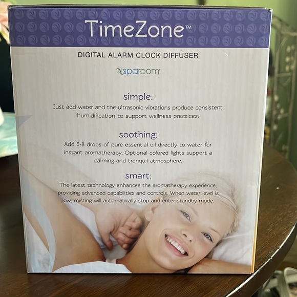 SpaRoom Time Zone Digital Alarm Clock Diffuser - Picture 2 of 5